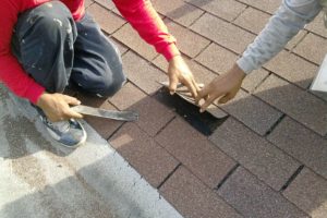 eeedc0c55e2b081ffb67322005aeb5e3--roof-installation-be-confident